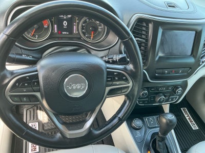 2021 Jeep Cherokee Latitude Plus