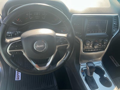 2019 Jeep Grand Cherokee Laredo