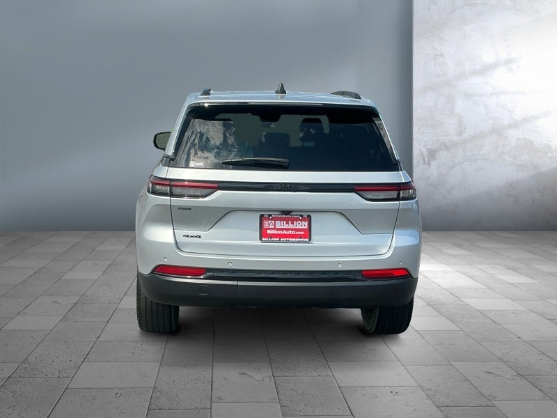 2023 Jeep Grand Cherokee Altitude X