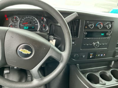 2025 Chevrolet Express Cargo WT