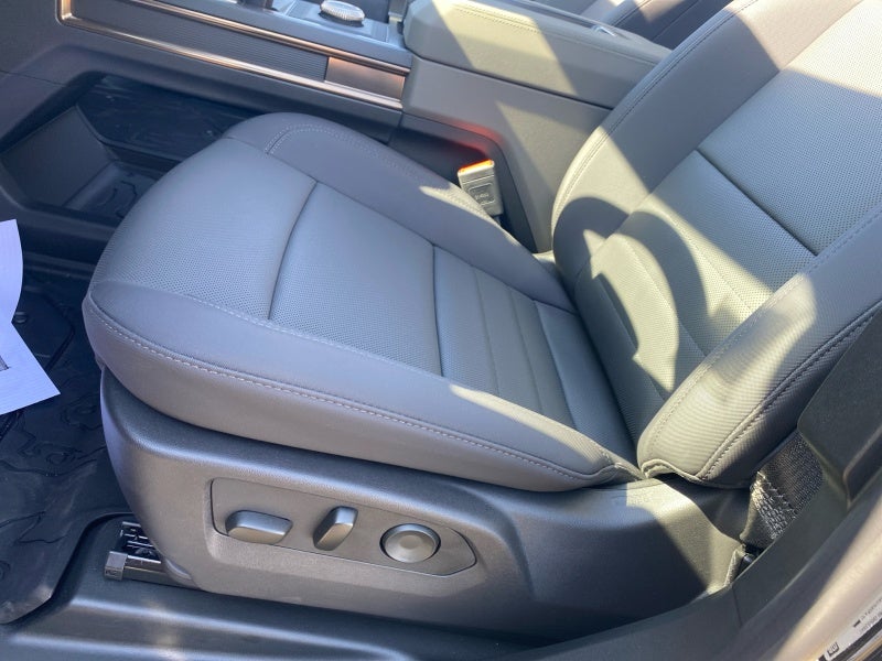 2024 GMC HUMMER EV SUV 2X