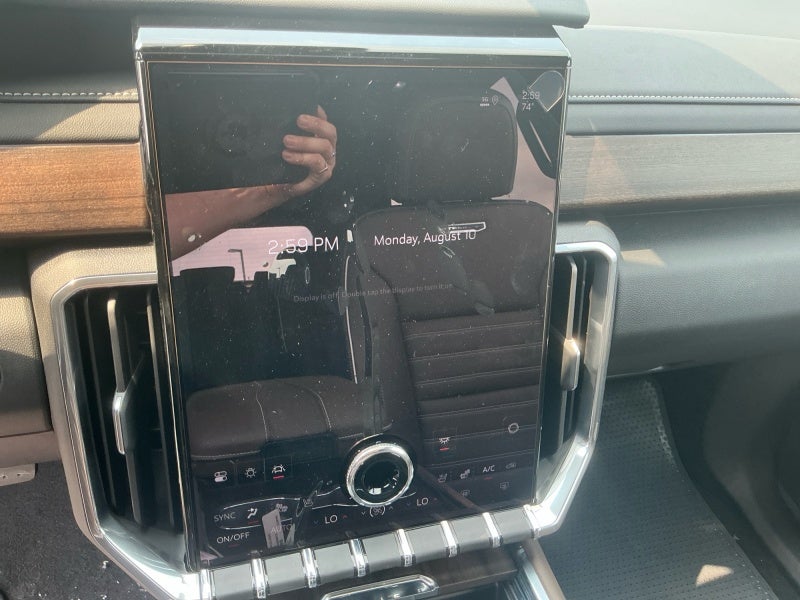2027 GMC Acadia Denali Ultimate