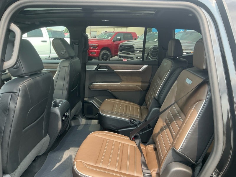 2027 GMC Acadia Denali Ultimate