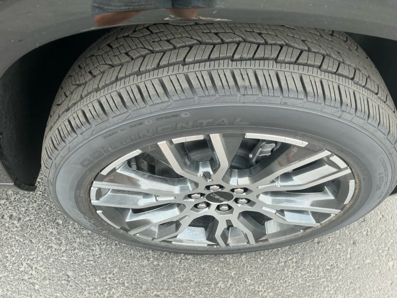 2027 GMC Acadia Denali Ultimate