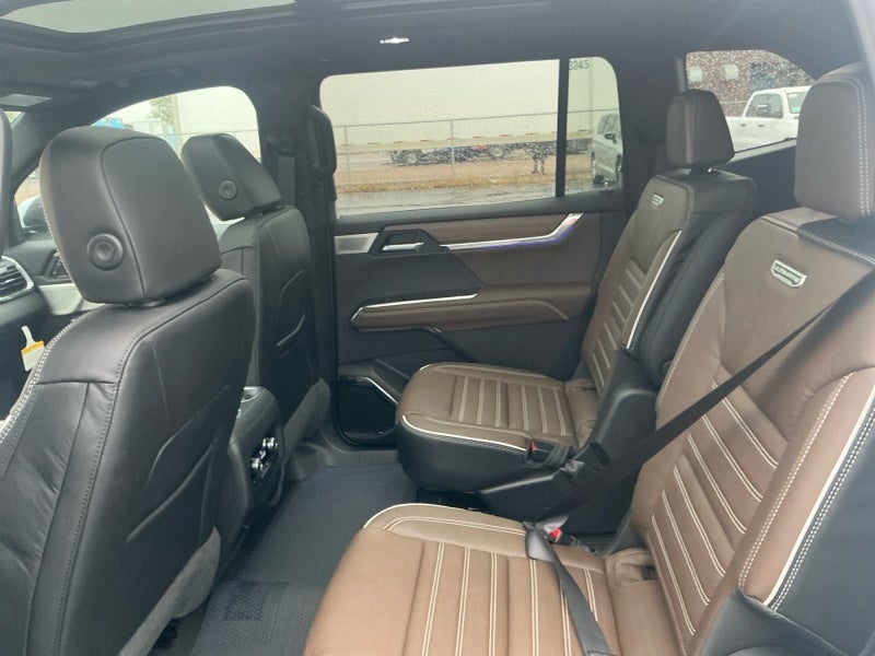 2027 GMC Acadia Denali Ultimate