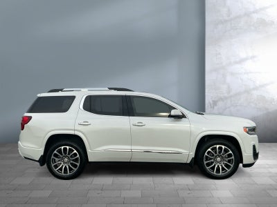 2022 GMC Acadia Denali