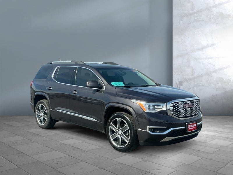 2017 GMC Acadia Denali
