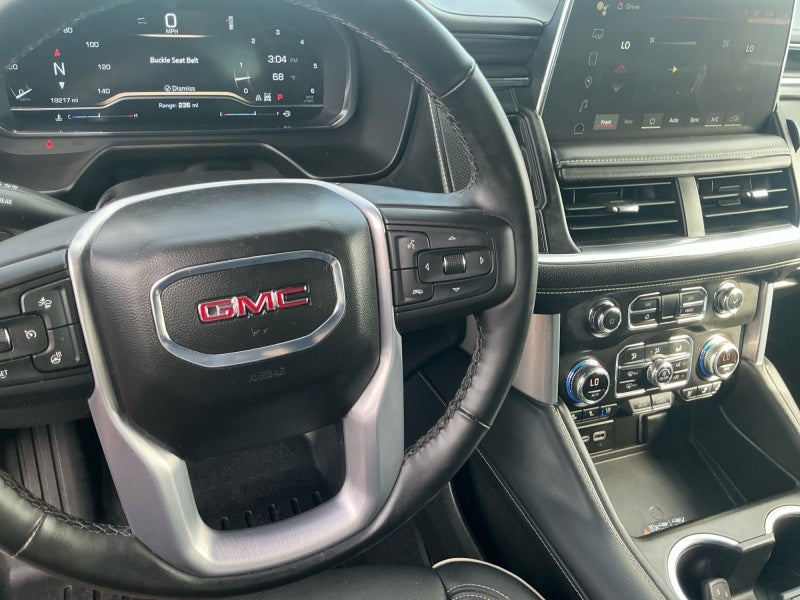 2024 GMC Yukon XL SLT
