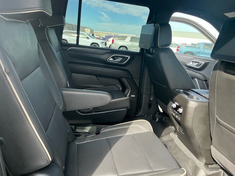 2024 GMC Yukon XL SLT