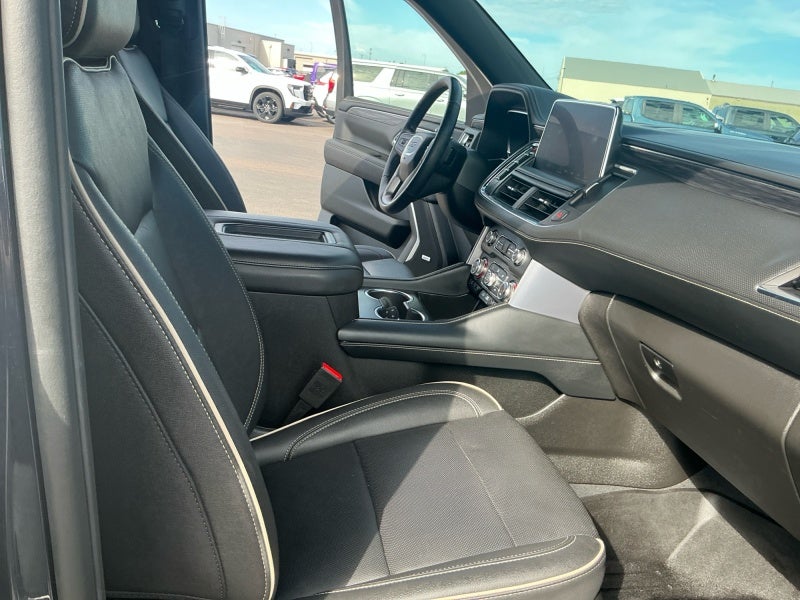2024 GMC Yukon XL SLT