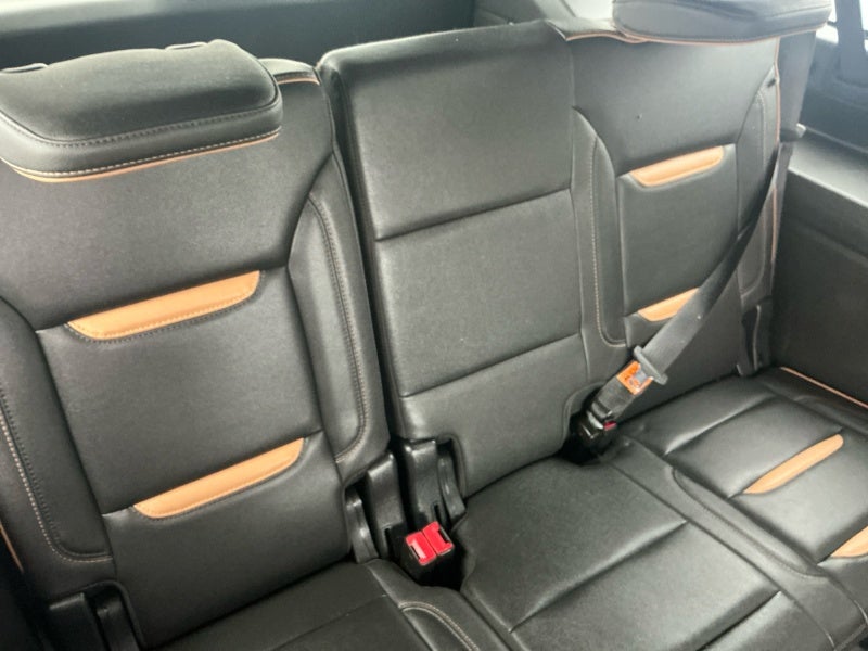 2023 GMC Yukon XL AT4