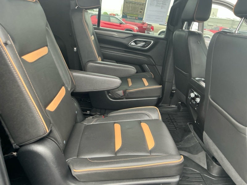 2023 GMC Yukon XL AT4