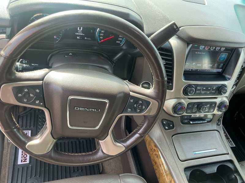 2017 GMC Yukon XL Denali