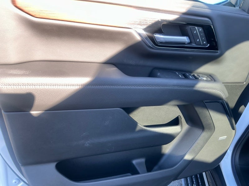 2027 GMC Yukon XL Denali