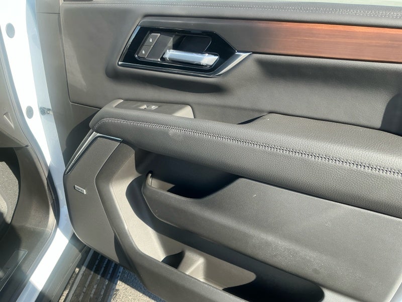 2027 GMC Yukon XL Denali