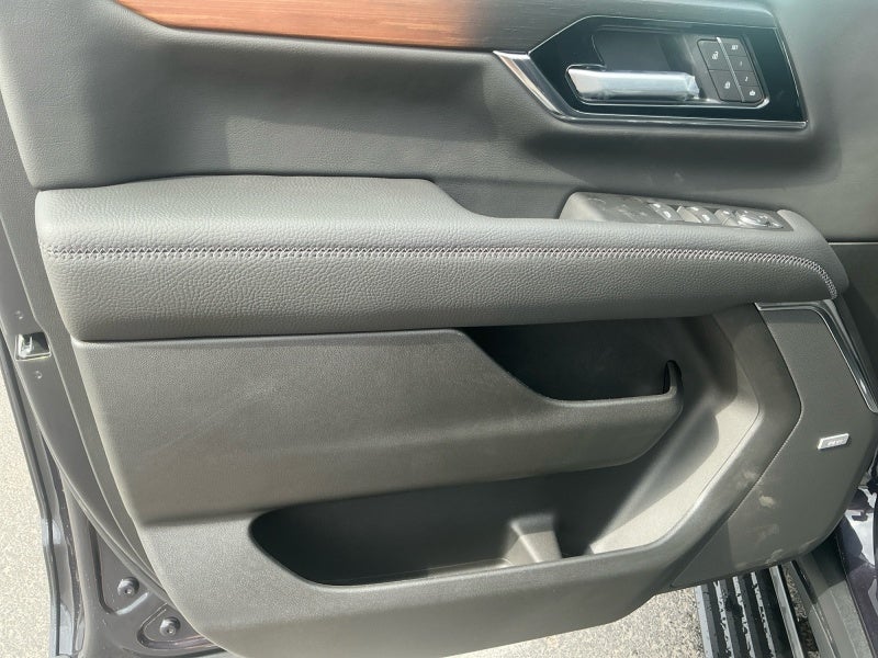 2027 GMC Yukon XL Denali