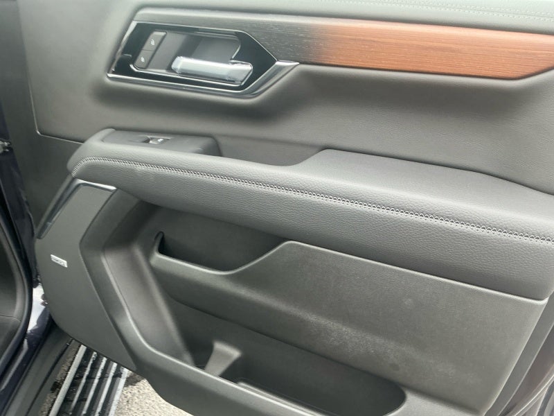 2027 GMC Yukon XL Denali