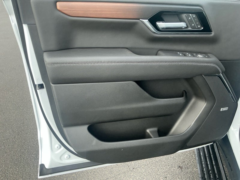 2027 GMC Yukon XL Denali