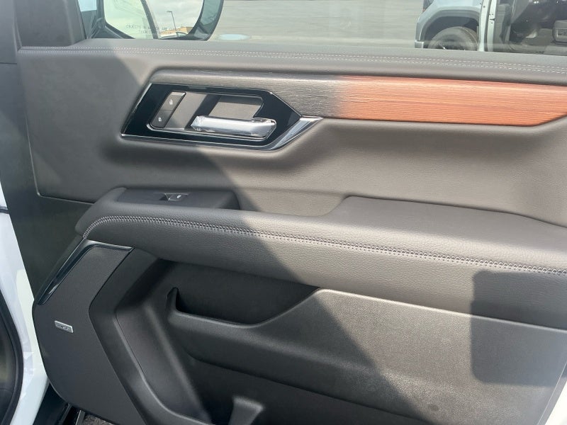 2027 GMC Yukon XL Denali