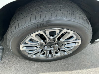 2024 GMC Yukon XL Denali Ultimate