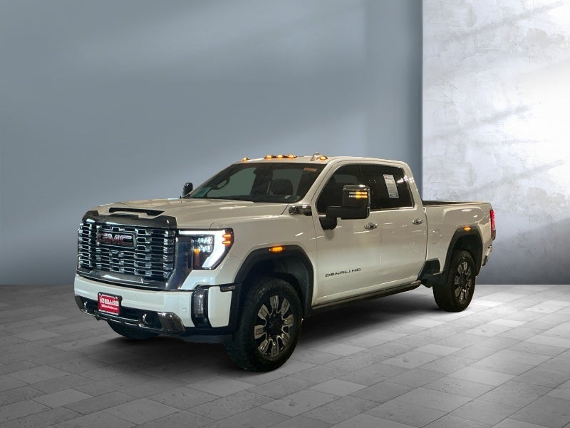 2024 GMC Sierra 4WD Crew Cab Standard Box Denali's photo