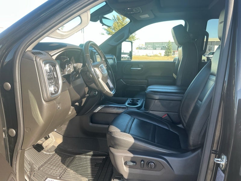 2023 GMC Sierra 2500 HD Denali