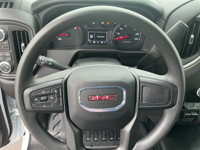 2025 GMC Sierra 2500 HD Pro