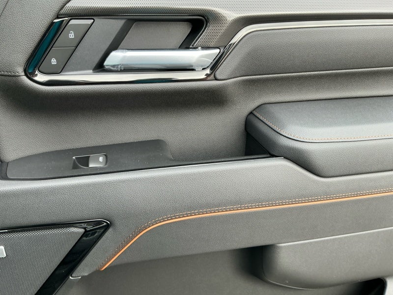 2025 GMC Sierra 3500 HD AT4