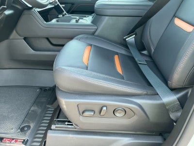 2025 GMC Sierra 3500 HD AT4