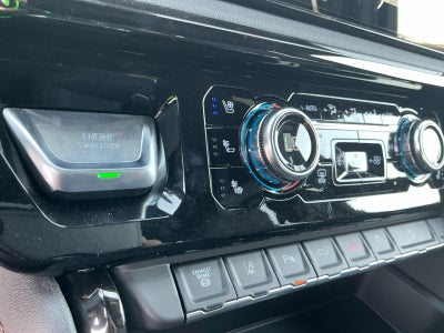 2025 GMC Sierra 3500 HD AT4