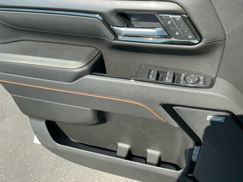 2025 GMC Sierra 3500 HD AT4