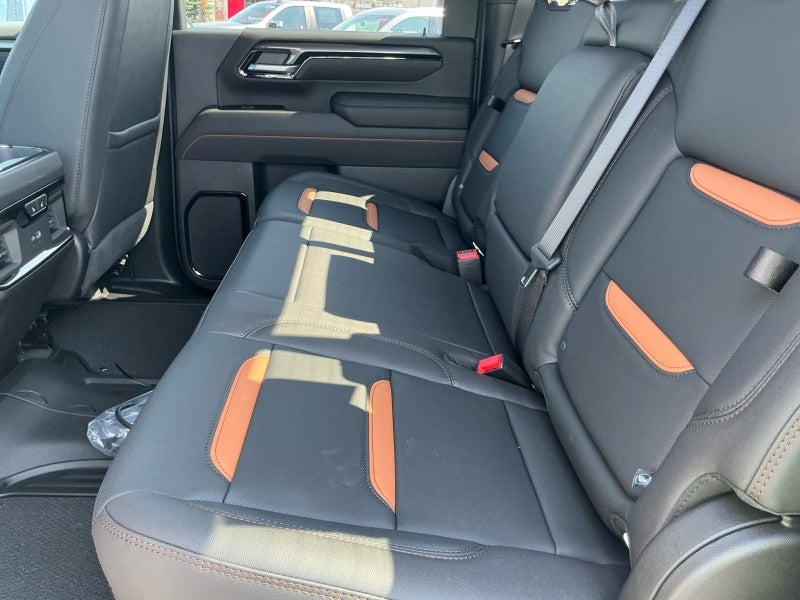 2025 GMC Sierra 3500 HD AT4