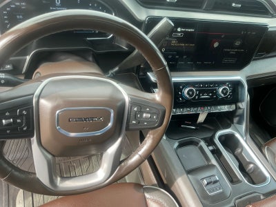 2025 GMC Sierra 3500 HD Denali