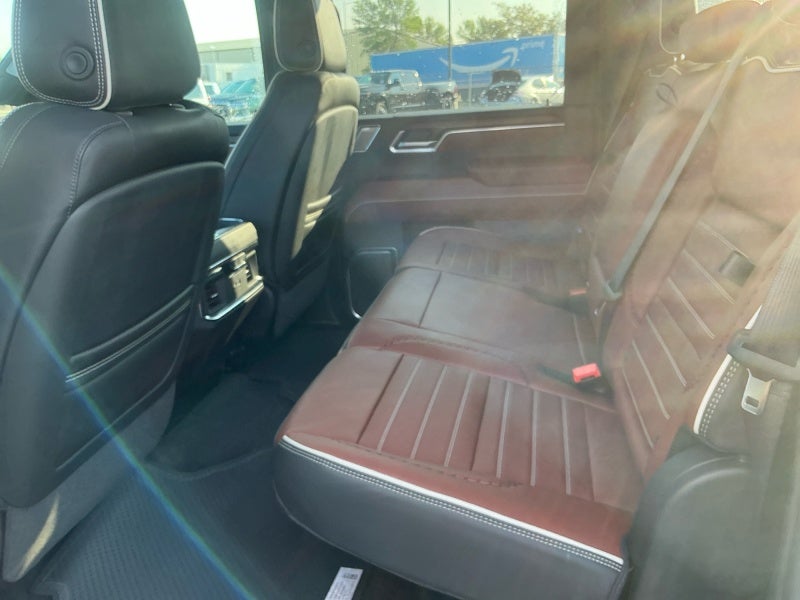 2026 GMC Sierra 3500 HD Denali Ultimate DRW