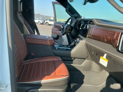 2026 GMC Sierra 3500 HD Denali Ultimate DRW