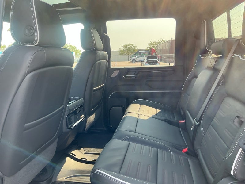 2026 GMC Sierra 2500HD AT4X - Photo 18