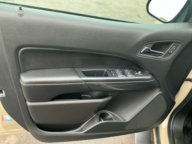 2022 GMC Canyon AT4 - Leather