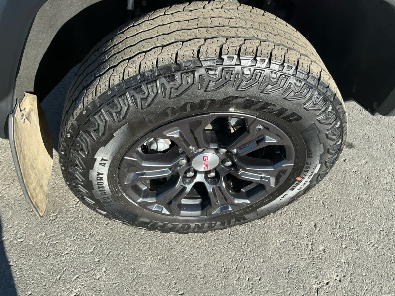 2023 GMC Canyon Elevation