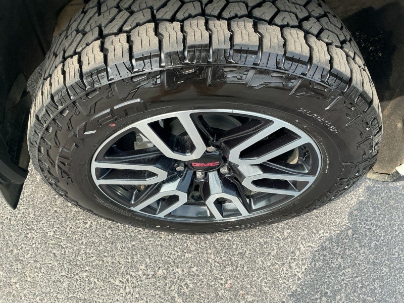 2022 GMC Sierra 1500 AT4