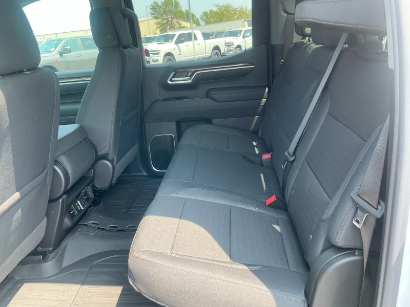 2026 GMC Sierra 1500 SLE - Photo 17