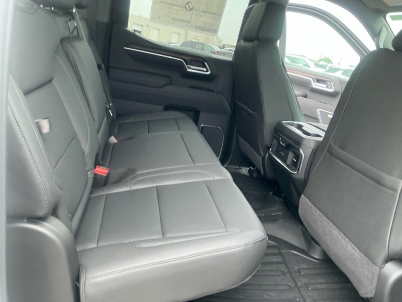 2026 GMC Sierra 1500 SLT - Photo 19