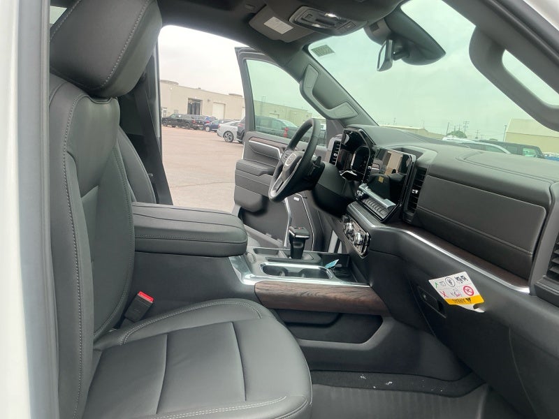 2026 GMC Sierra 1500 SLT - Photo 20