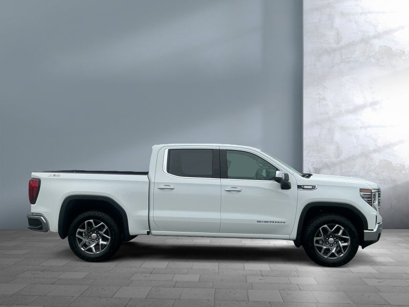 2026 GMC Sierra 1500 SLT - Photo 7