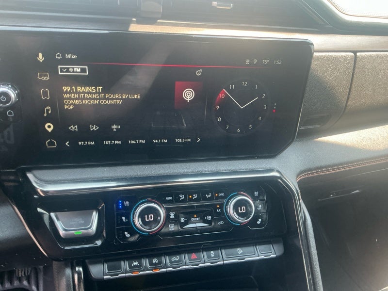 2022 GMC Sierra 1500 AT4