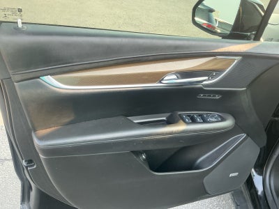 2017 Cadillac XT5 Platinum AWD