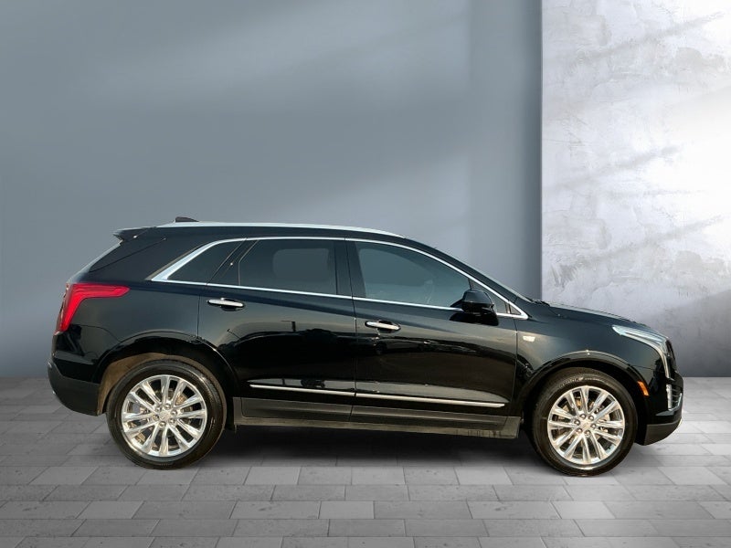 2017 Cadillac XT5 Platinum AWD