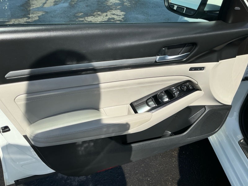 2021 Nissan Altima 2.5 Platinum