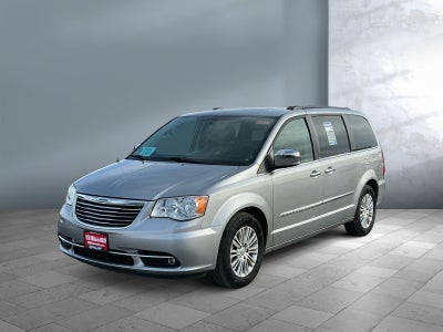 2013 Chrysler Town & Country Touring-L