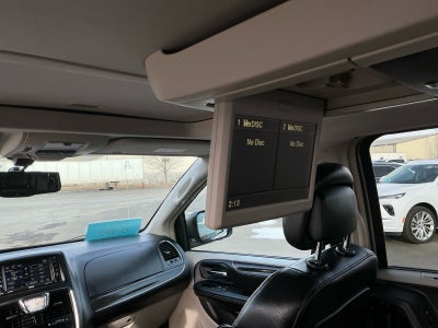 2013 Chrysler Town & Country Touring-L