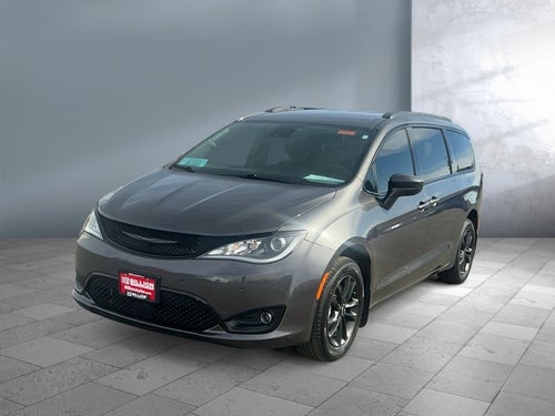 2020 Chrysler Pacifica Launch Edition